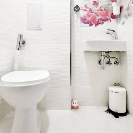 1bdr Prime Location Ndk Area *